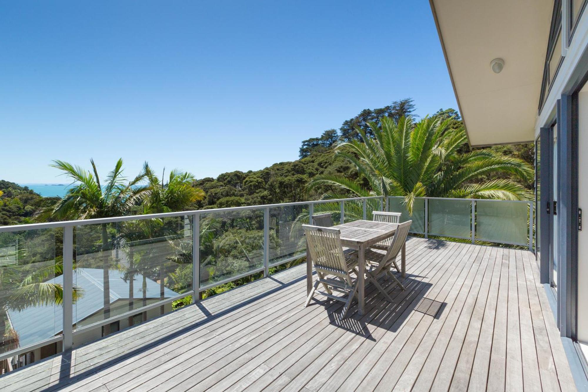 Waiheke Island Resort Conference & Accomodation Centre Ostend ภายนอก รูปภาพ