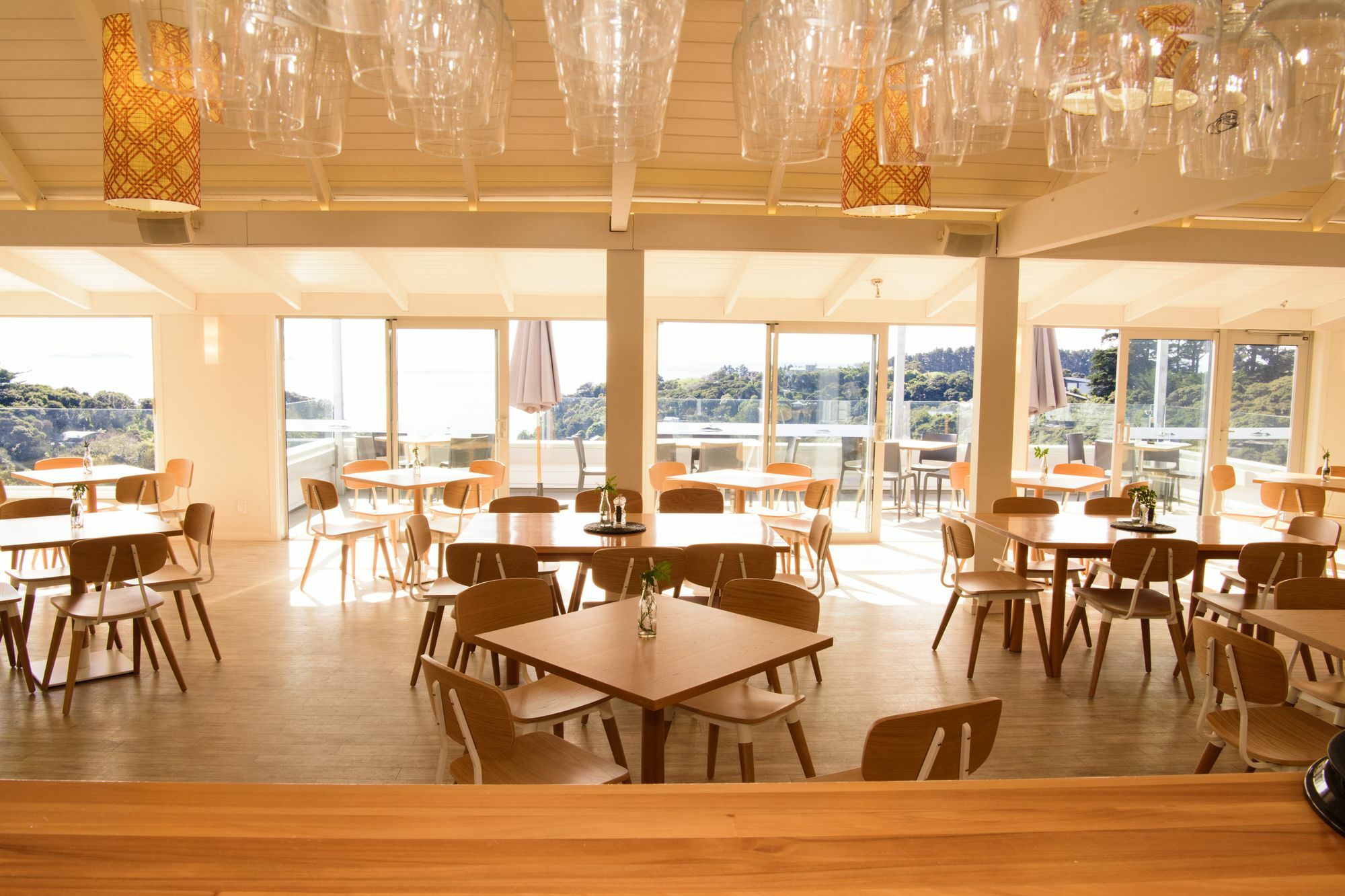 Waiheke Island Resort Conference & Accomodation Centre Ostend ภายนอก รูปภาพ